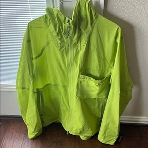 Lululemon Athletica Bright Green Hooded Windbreaker Rain Jacket Size Large